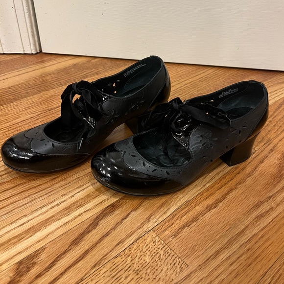 Born Black Lace Up Heels Leather Toe Velvet Mary Jane Oxford Whimsigoth 8.5 - Picture 6 of 9